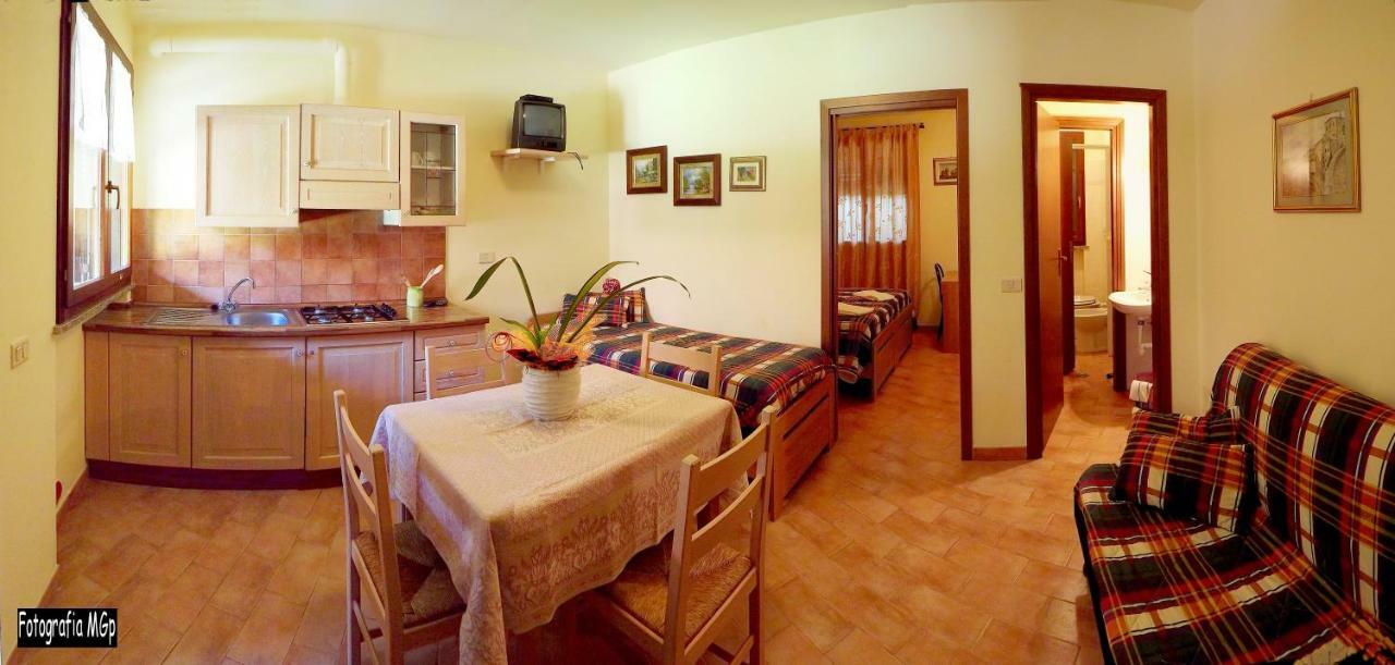 Ranch Hotel Scarlino Bagian luar foto